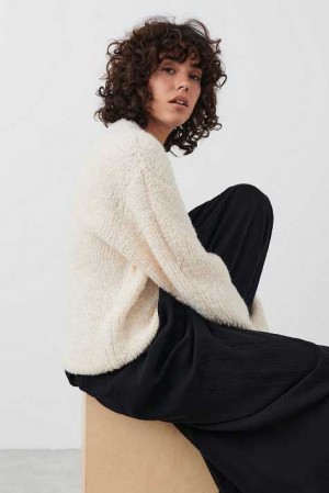 Women Gina Tricot Boucle Knitted Sweaters White | 12FXAYUKV