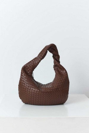 Women Gina Tricot Braided Shoulder Bag Brown | 07NBZFOJQ