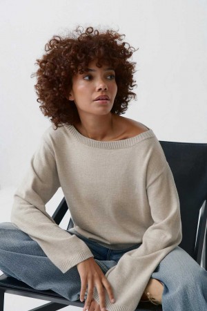 Women Gina Tricot Knitted Boatneck Sweaters Beige | 82YCRABQM