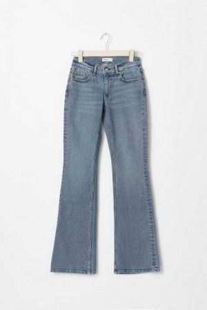 Women Gina Tricot Low Petite Bootcut Jeans Blue | 28WTRKFPX